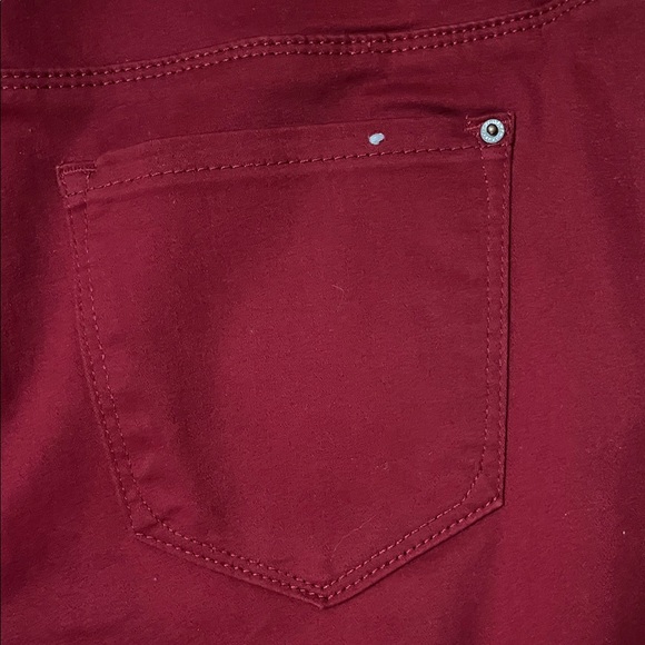 Curve Appeal Burgundy Minimalist Jegging Size 10 - Picture 9 of 10